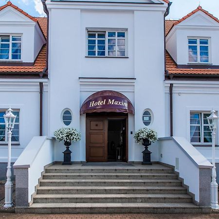 Hotel Maxim كفيدن المظهر الخارجي الصورة