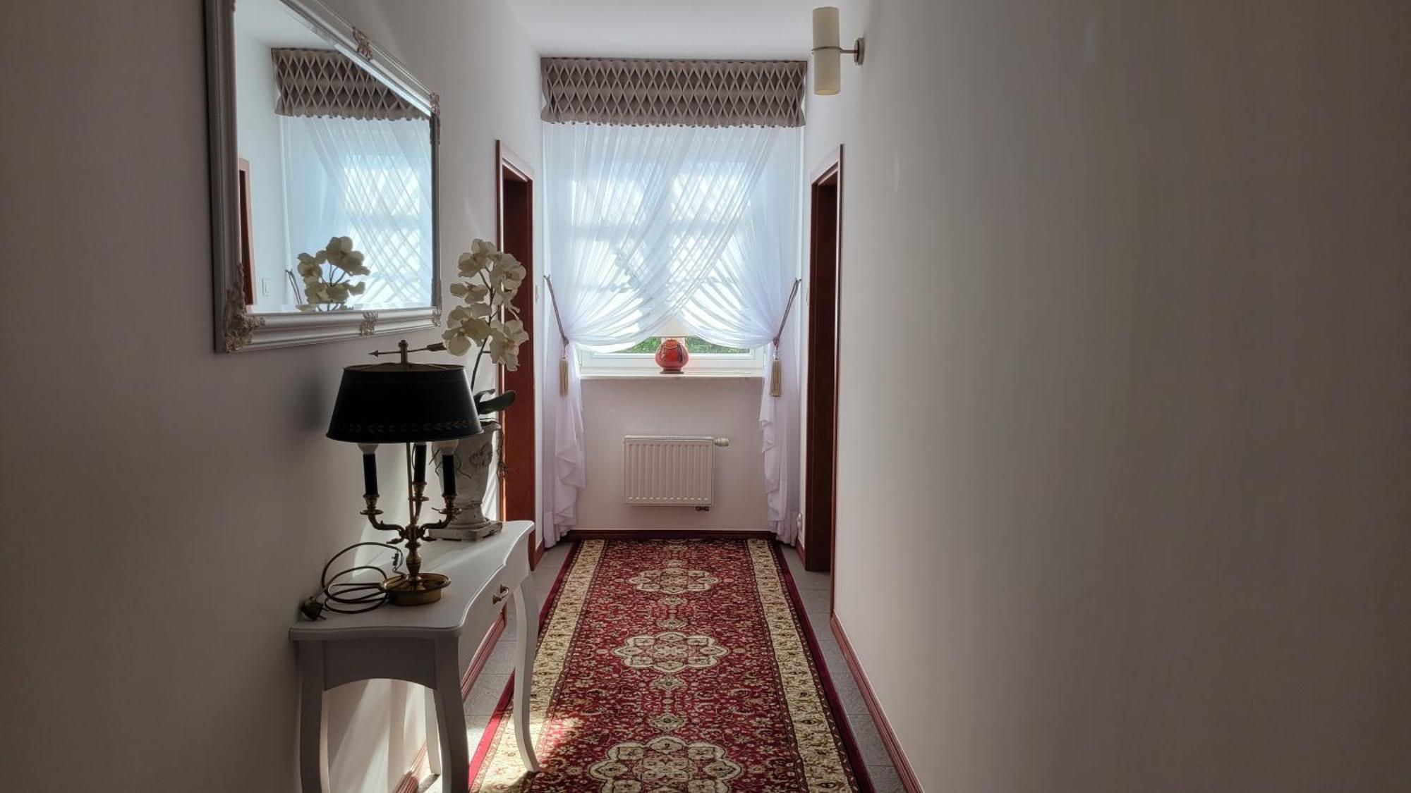 Hotel Maxim كفيدن المظهر الخارجي الصورة
