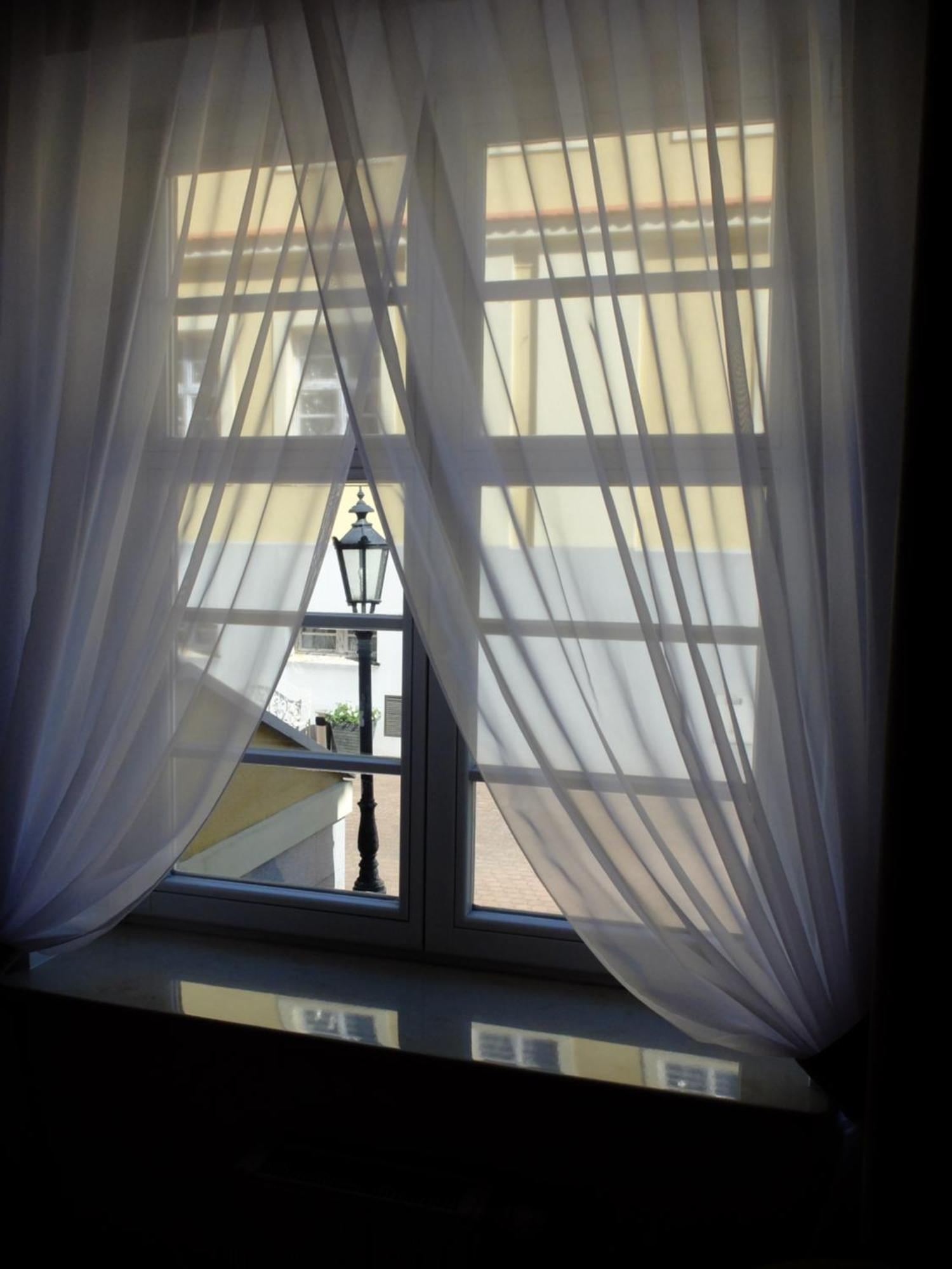 Hotel Maxim كفيدن المظهر الخارجي الصورة